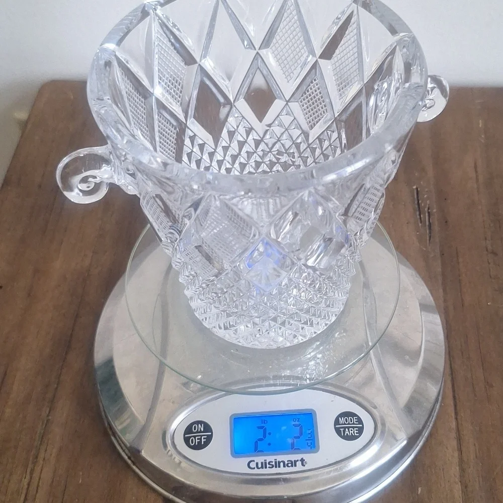 Mikasa Vintage Lead Crystal Ice Bucket – Diamond Cut Pattern with Handles - Picture 8 of 8
